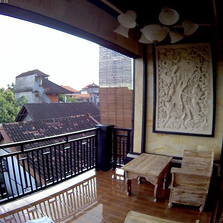 Indy House Hotell Ubud Exteriör bild